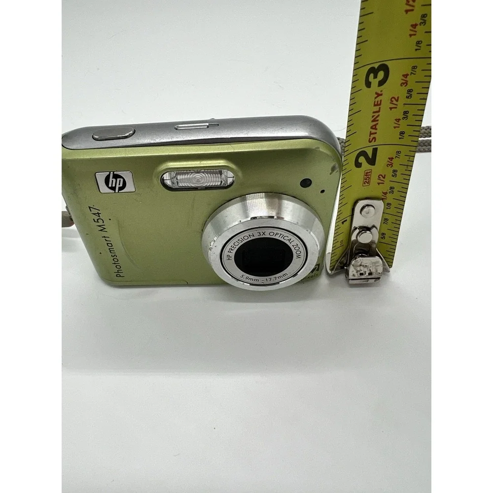 Lot Of 2 HP PhotoSmart M547 6.2MP Digital Cameras For Parts